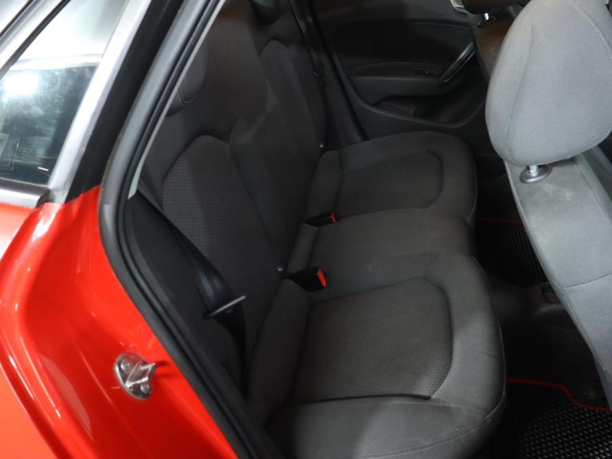 Audi A1 I (8X) Москва  - изображение 23