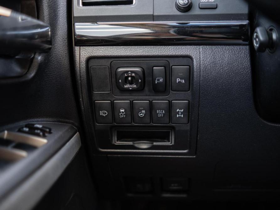 Toyota Land Cruiser 200 Series Рестайлинг 1 Сочи  - изображение 24