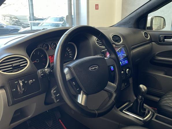 Ford Focus II Рестайлинг с пробегом 2011 года, цена 500 000 рублей, 265760 км, хэтчбек, Автокод Объявления