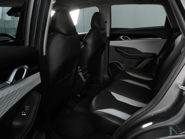 Geely Coolray I Рестайлинг с пробегом 2023 года, цена 2 049 000 рублей, 25606 км, внедорожник, Автокод Объявления
