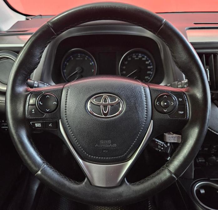 Toyota RAV4 IV (XA40) Рестайлинг Вологда  - изображение 13