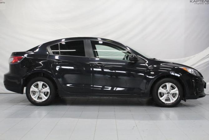 Mazda 3 II (BL) Рестайлинг с пробегом 2012 года, цена 989 000 рублей, 141026 км, седан, Автокод Объявления