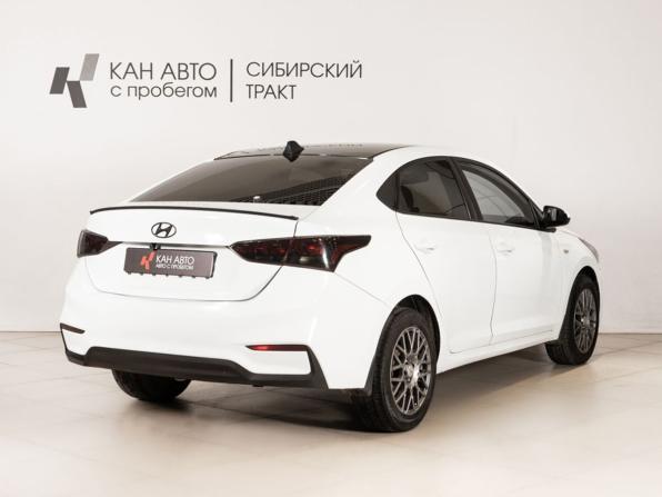 Hyundai Solaris II с пробегом 2018 года, цена 1 100 000 рублей, 157006 км, седан, Автокод Объявления