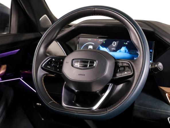 Geely Monjaro I с пробегом 2023 года, цена 2 890 000 рублей, 91112 км, внедорожник, Автокод Объявления