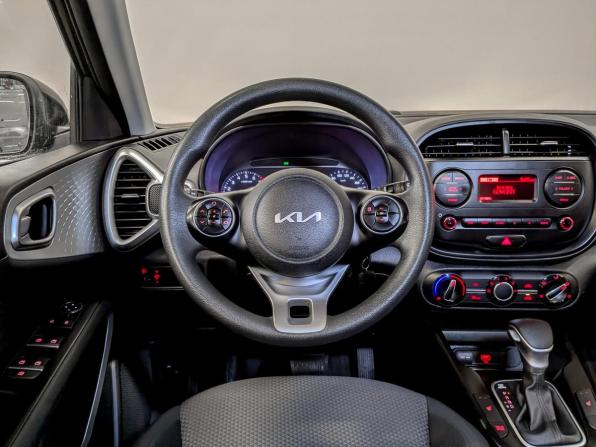 Kia Soul III с пробегом 2022 года, цена 2 150 000 рублей, 30967 км, хэтчбек, Автокод Объявления