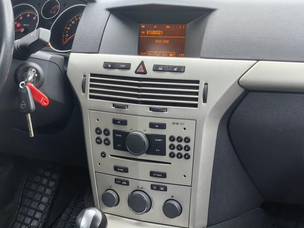 Opel Astra H Рестайлинг с пробегом 2008 года, цена 339 000 рублей, 188494 км, хэтчбек, Автокод Объявления