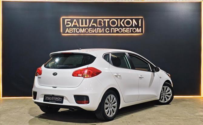 Kia Ceed II Рестайлинг с пробегом 2016 года, цена 1 219 000 рублей, 144447 км, хэтчбек, Автокод Объявления