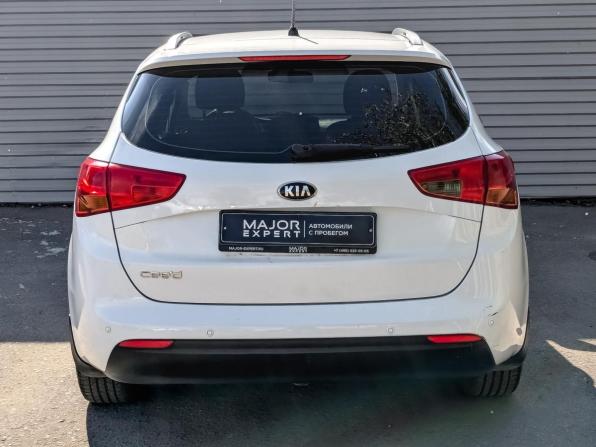Kia Ceed II Рестайлинг с пробегом 2015 года, цена 1 175 000 рублей, 141634 км, универсал, Автокод Объявления