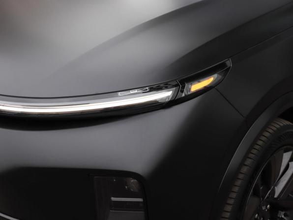 Li Auto (Lixiang) L9 I с пробегом 2023 года, цена 6 870 000 рублей, 31700 км, внедорожник, Автокод Объявления