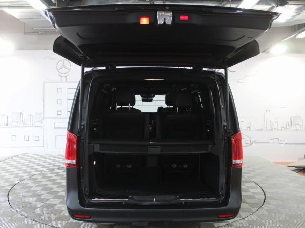 Mercedes-Benz V-Класс III (W447) Рестайлинг с пробегом 2022 года, цена 7 000 000 рублей, 113079 км, минивэн, Автокод Объявления