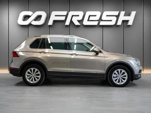 Volkswagen Tiguan II с пробегом 2017 года, цена 2 200 000 рублей, 157843 км, внедорожник, Автокод Объявления