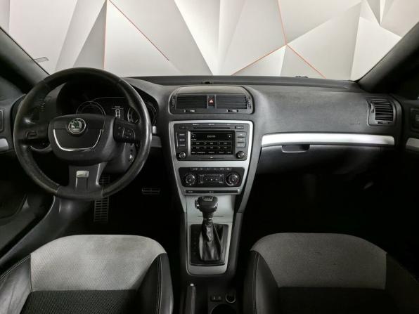 Skoda Octavia RS II Рестайлинг с пробегом 2010 года, цена 1 319 000 рублей, 164387 км, лифтбек, Автокод Объявления