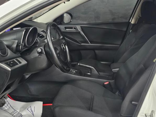 Mazda 3 II (BL) Рестайлинг с пробегом 2012 года, цена 875 000 рублей, 192400 км, седан, Автокод Объявления