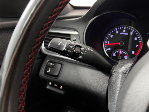 Kia Optima IV Рестайлинг с пробегом 2019 года, цена 1 872 900 рублей, 217114 км, седан, Автокод Объявления