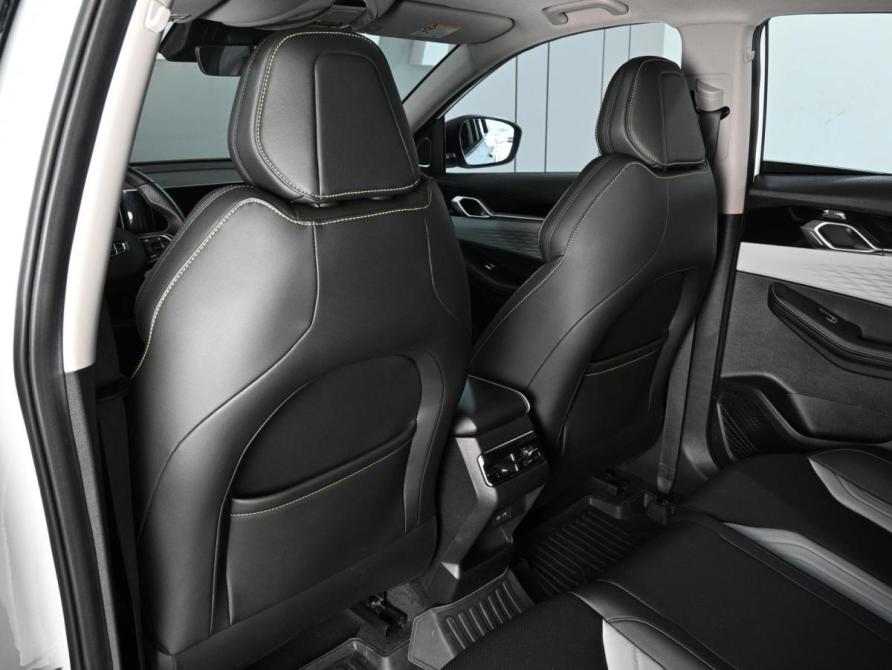 Geely Coolray I Рестайлинг Ростов-на-Дону  - изображение 11