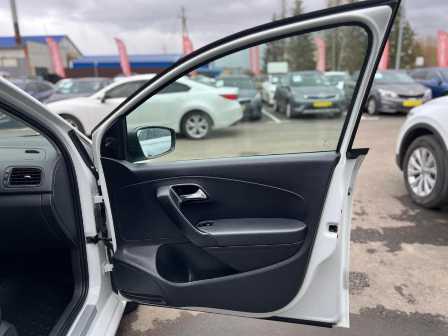 Volkswagen Polo V Альметьевск  - изображение 21