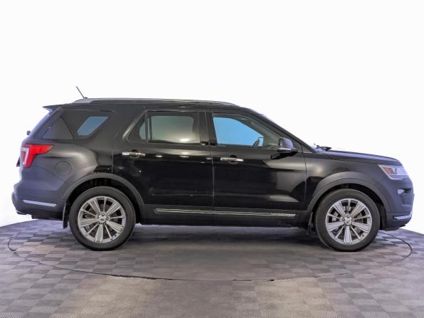 Ford Explorer V Рестайлинг 2 с пробегом 2018 года, цена 2 650 000 рублей, 200022 км, внедорожник, Автокод Объявления