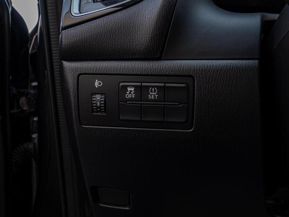 Mazda 3 III (BM) с пробегом 2014 года, цена 1 120 000 рублей, 119546 км, хэтчбек, Автокод Объявления