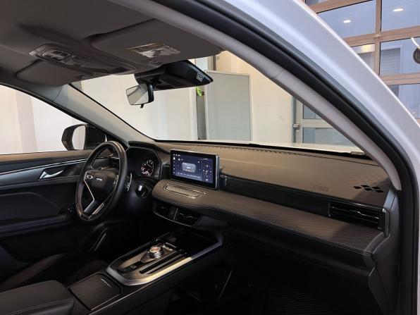 Haval Jolion I Рестайлинг с пробегом 2024 года, цена 1 990 000 рублей, 37349 км, внедорожник, Автокод Объявления