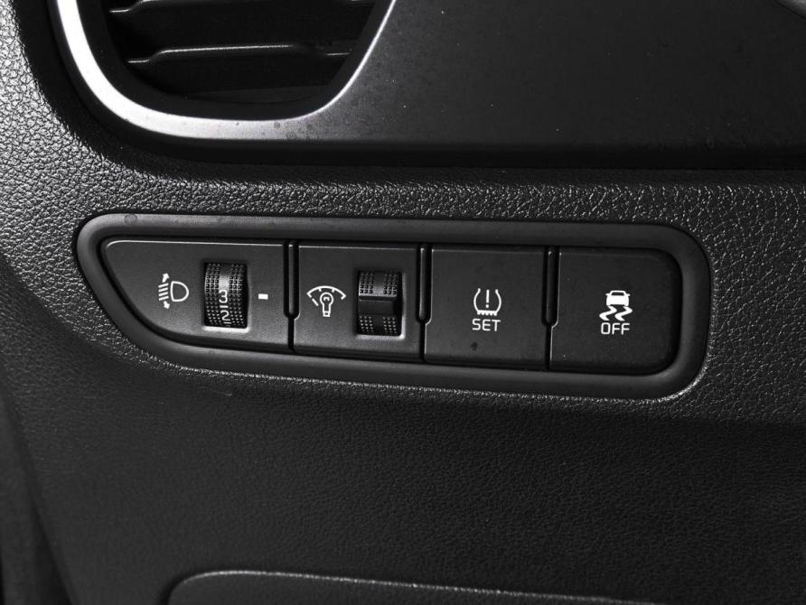 Kia Rio IV Рестайлинг Ростов-на-Дону  - изображение 16