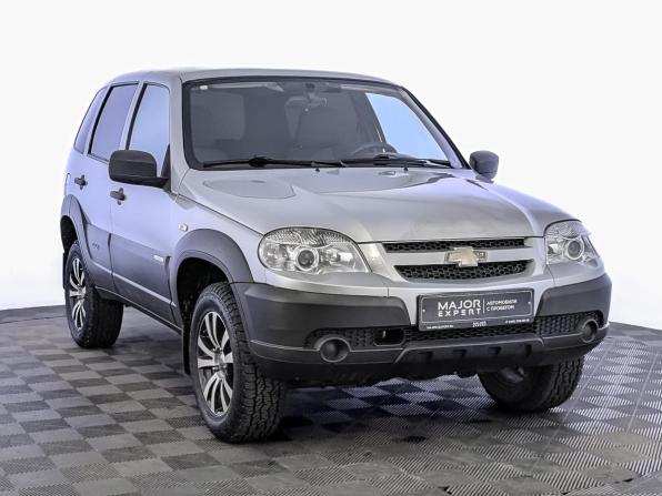 Chevrolet Niva I Рестайлинг с пробегом 2017 года, цена 765 000 рублей, 72838 км, внедорожник, Автокод Объявления
