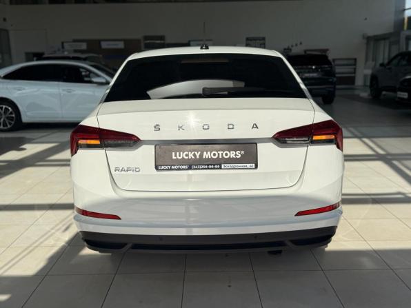 Skoda Rapid II с пробегом 2020 года, цена 1 345 000 рублей, 112567 км, лифтбек, Автокод Объявления