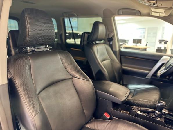 Toyota Land Cruiser Prado 150 Series с пробегом 2010 года, цена 2 607 000 рублей, 268380 км, внедорожник, Автокод Объявления