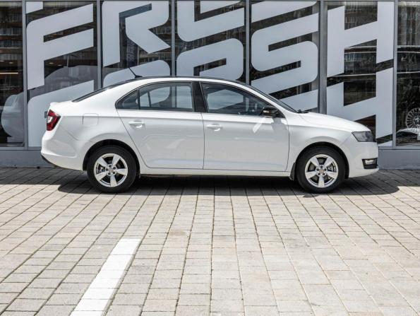 Skoda Rapid I с пробегом 2017 года, цена 1 257 000 рублей, 158939 км, лифтбек, Автокод Объявления