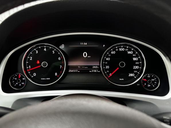 Volkswagen Touareg II с пробегом 2013 года, цена 2 000 000 рублей, 254517 км, внедорожник, Автокод Объявления