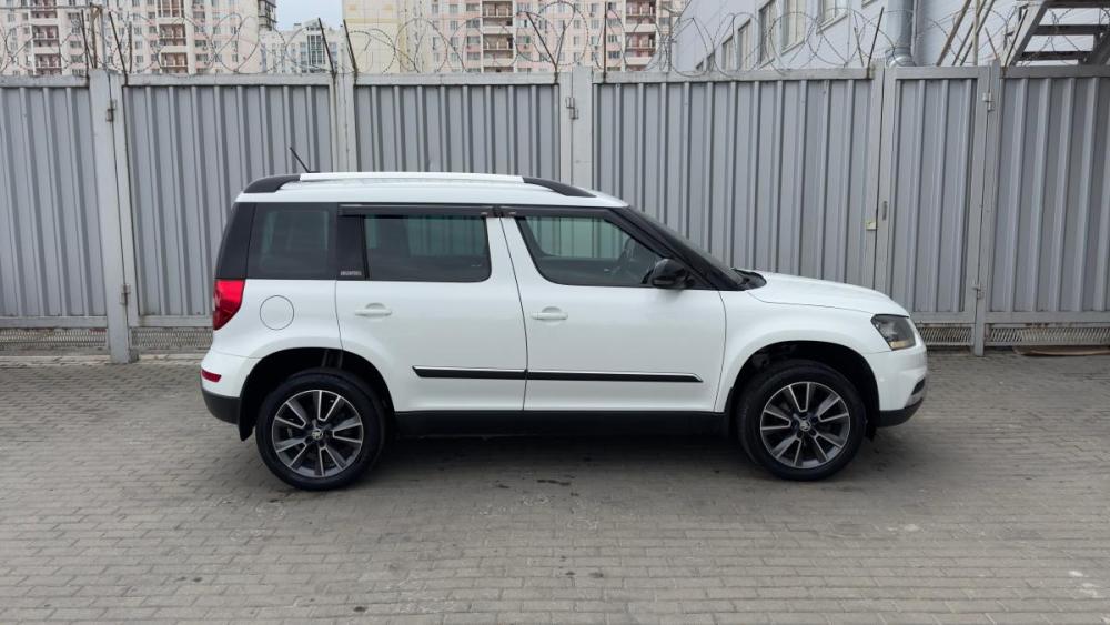 Skoda Yeti I Рестайлинг Ростов-на-Дону  - изображение 8