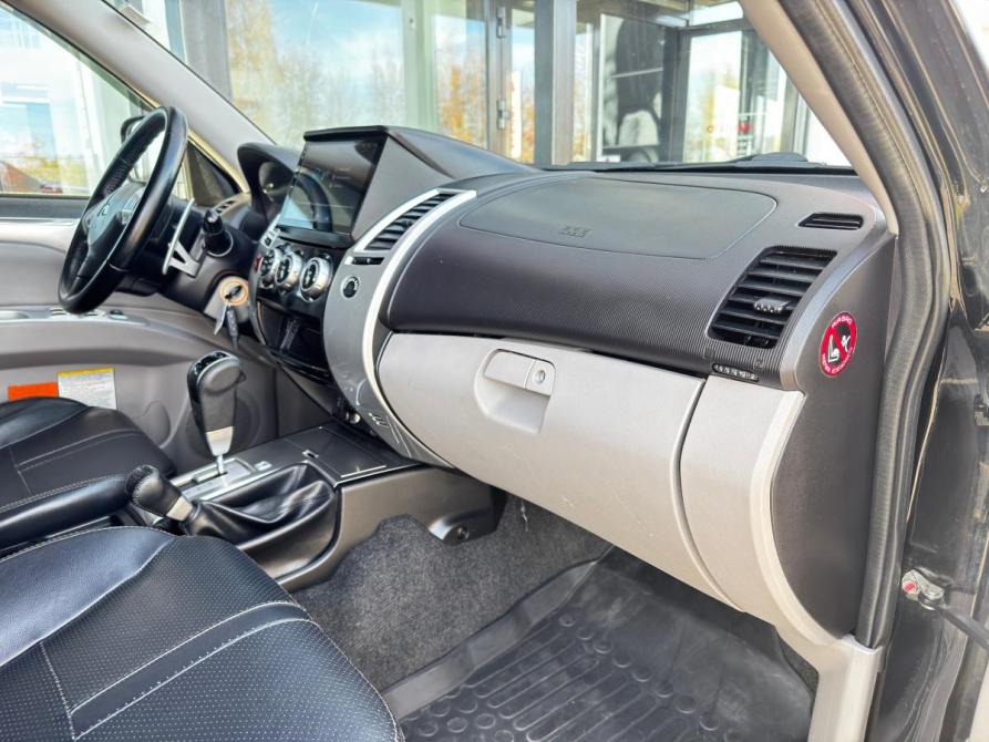 Mitsubishi Pajero Sport II Рестайлинг Азнакаево  - изображение 16