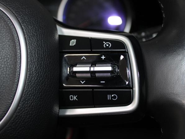 Kia Carnival IV с пробегом 2021 года, цена 3 249 900 рублей, 143194 км, минивэн, Автокод Объявления