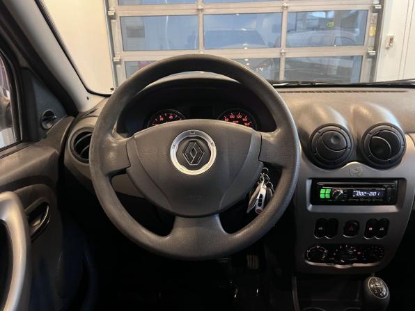Renault Sandero I с пробегом 2013 года, цена 500 000 рублей, 236812 км, хэтчбек, Автокод Объявления
