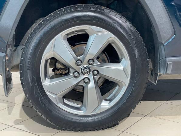 Toyota RAV4 V (XA50) с пробегом 2020 года, цена 3 895 000 рублей, 68638 км, внедорожник, Автокод Объявления