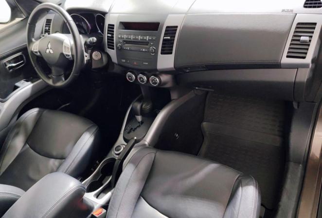 Mitsubishi Outlander II Рестайлинг с пробегом 2011 года, цена 1 200 000 рублей, 127400 км, внедорожник, Автокод Объявления