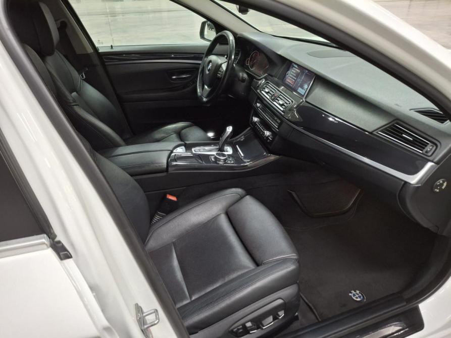 BMW 5 серии VI (F10/F11/F07) Рестайлинг Казань  - изображение 13
