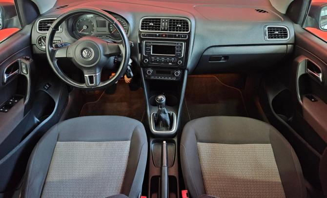 Volkswagen Polo V с пробегом 2014 года, цена 740 000 рублей, 209990 км, седан, Автокод Объявления