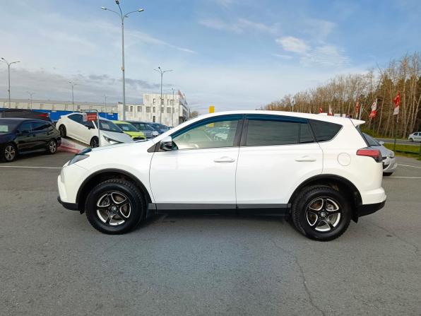 Toyota RAV4 IV (XA40) Рестайлинг с пробегом 2016 года, цена 2 094 995 рублей, 119657 км, внедорожник, Автокод Объявления