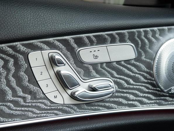 Mercedes-Benz E-Класс V (W213 S213 C238) Рестайлинг с пробегом 2020 года, цена 4 820 000 рублей, 41346 км, седан, Автокод Объявления