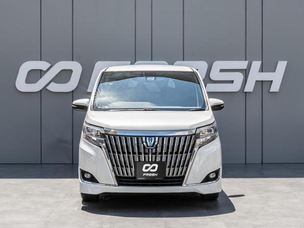Toyota Esquire I Рестайлинг с пробегом 2018 года, цена 2 310 000 рублей, 93411 км, минивэн, Автокод Объявления