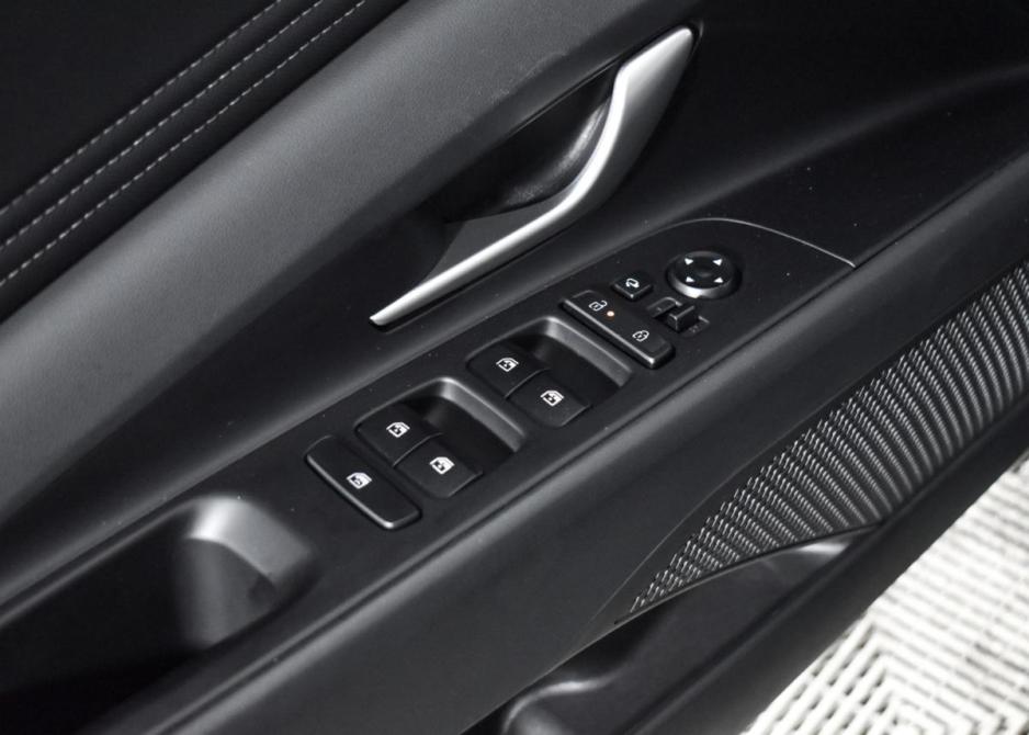 Hyundai Elantra VII (CN7) Рестайлинг Санкт-Петербург  - изображение 11
