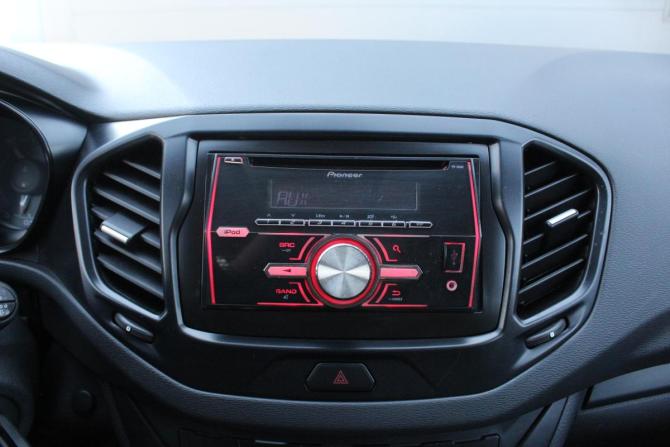 Lada (ВАЗ) Vesta I с пробегом 2016 года, цена 805 000 рублей, 111785 км, седан, Автокод Объявления