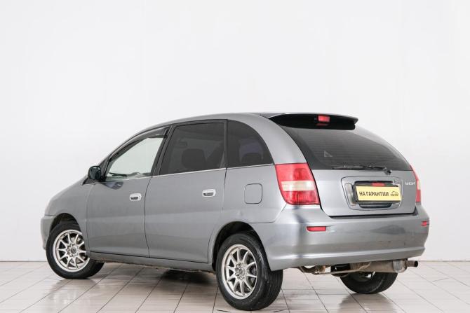 Toyota Nadia с пробегом 1999 года, цена 499 000 рублей, 300000 км, компактвэн, Автокод Объявления
