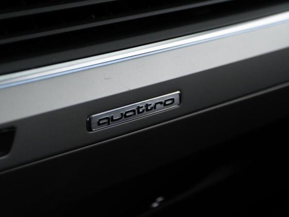 Audi Q7 II (4M) с пробегом 2015 года, цена 4 196 111 рублей, 101560 км, внедорожник, Автокод Объявления