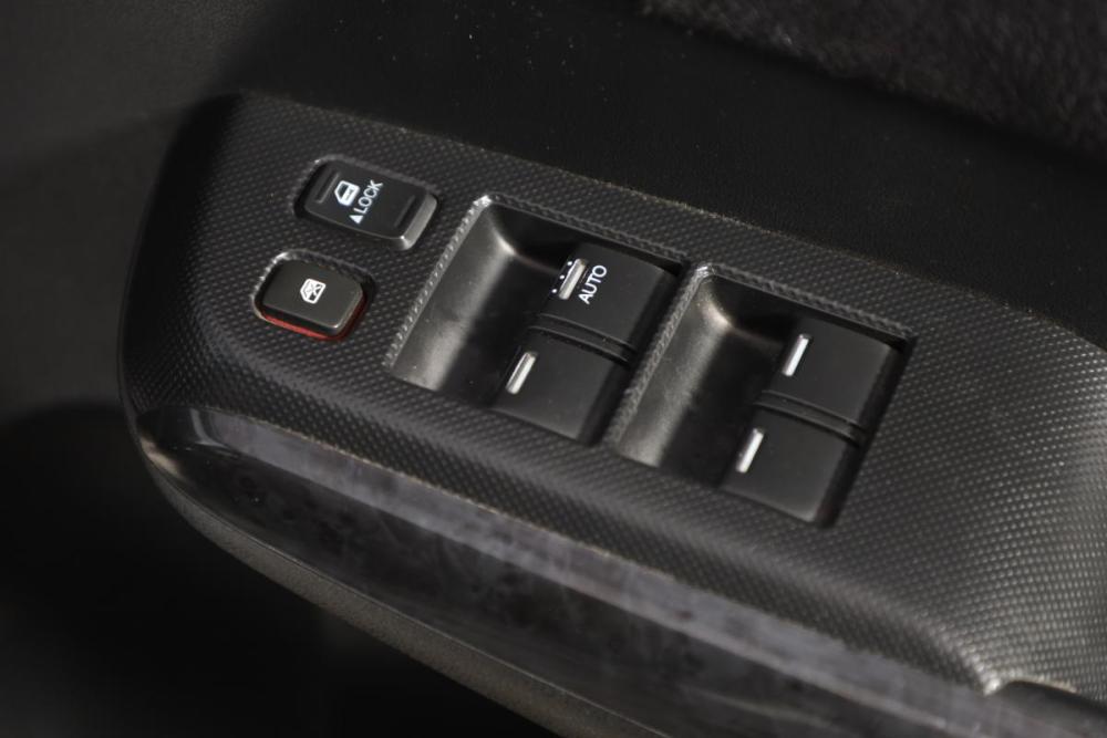 Honda Insight II Рестайлинг Новосибирск  - изображение 15