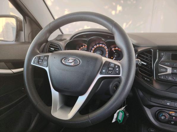 Lada (ВАЗ) Vesta I с пробегом 2019 года, цена 1 000 000 рублей, 52507 км, седан, Автокод Объявления