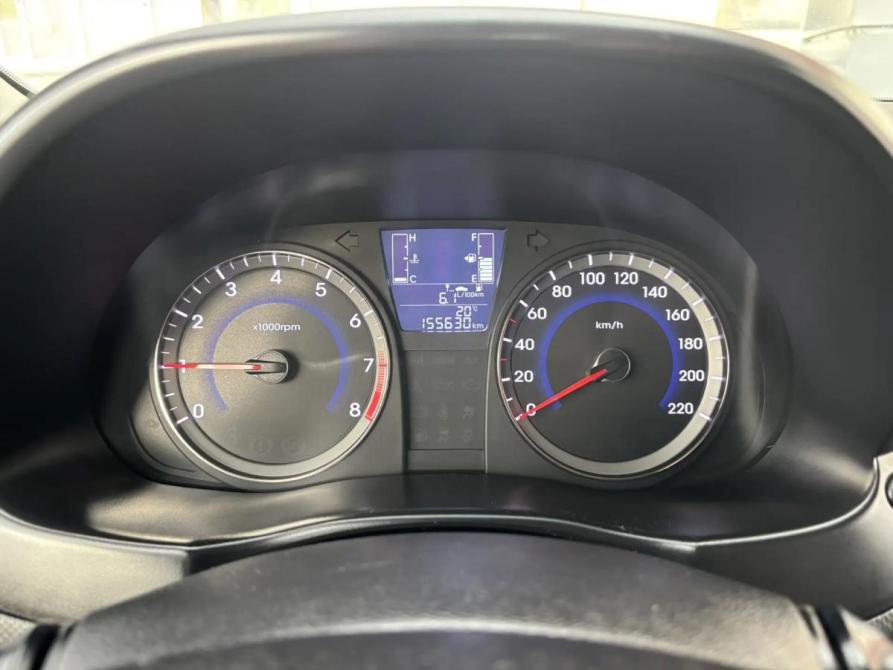 Hyundai Solaris I Рестайлинг Альметьевск  - изображение 8