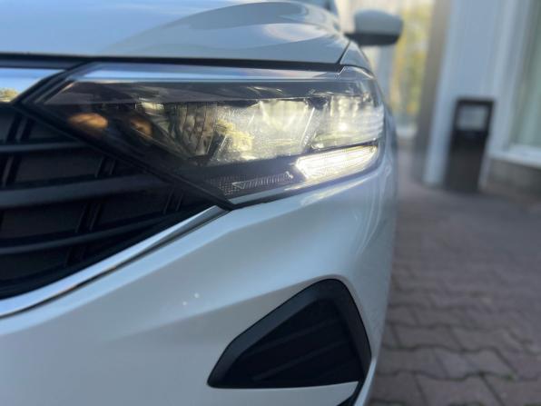 Volkswagen Polo VI с пробегом 2020 года, цена 1 379 000 рублей, 78290 км, лифтбек, Автокод Объявления