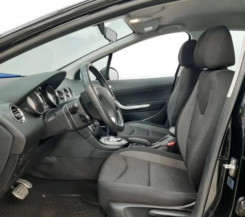 Peugeot 408 I с пробегом 2016 года, цена 750 000 рублей, 117817 км, седан, Автокод Объявления