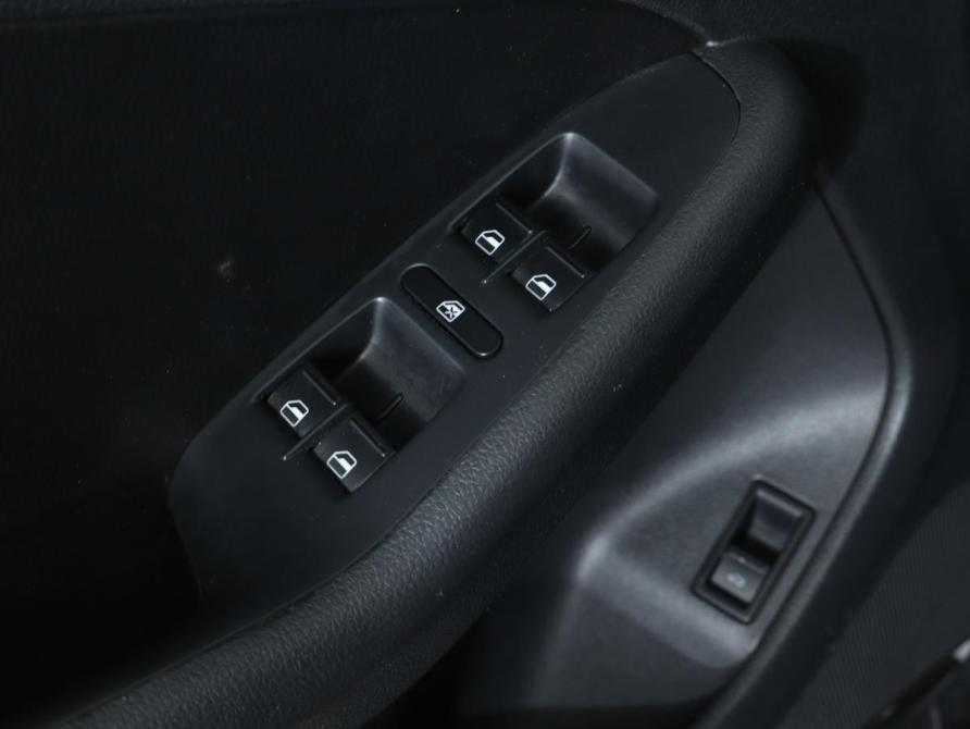 Volkswagen Jetta VI Москва  - изображение 17